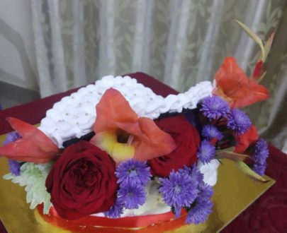 Bouquet Theme Cake Designs, Images, Price Near Me