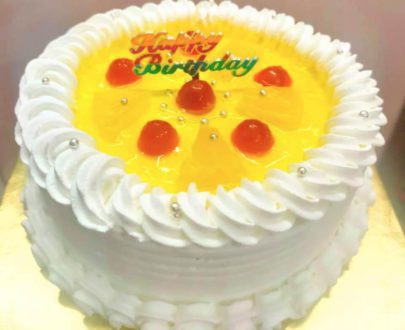Pineapple Cake 🎂 Designs, Images, Price Near Me