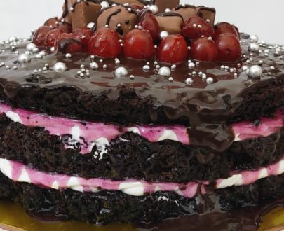 Naked Cake (Chocolate Black Currant ) Designs, Images, Price Near Me