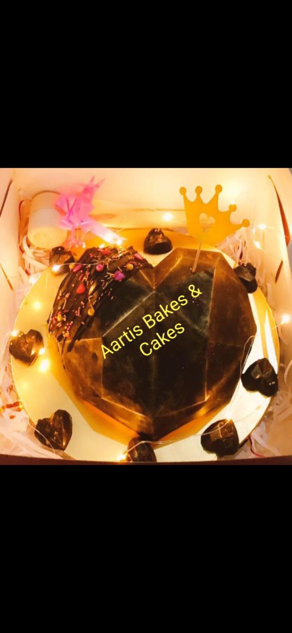Surprise Heart Pinata Cake Designs, Images, Price Near Me