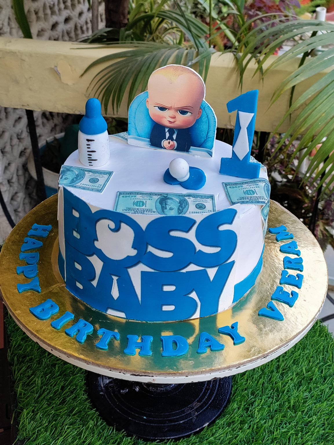 order-boss-baby-theme-cake-in-indore-all-india-delivery